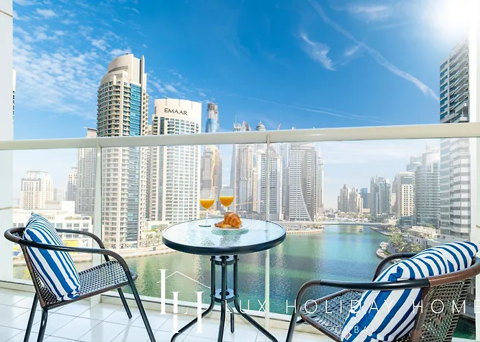 Lux The Marina View Suite 1